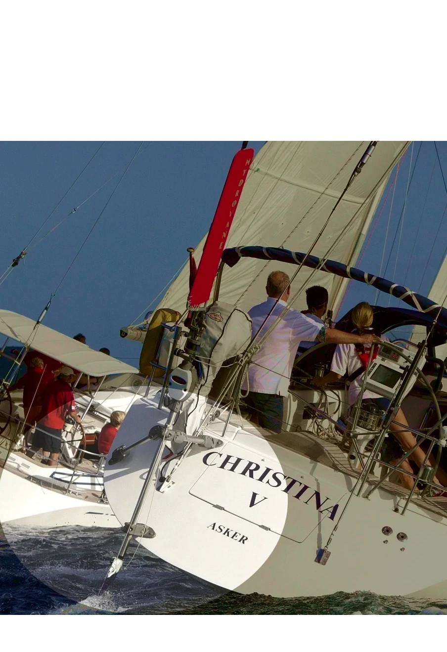 photo of boat heeling affecting off-center rudder submersion