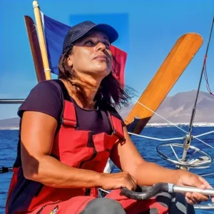 Izabel Pimentel sailing