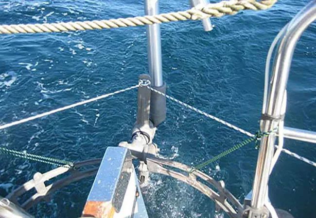 self steering wind vane