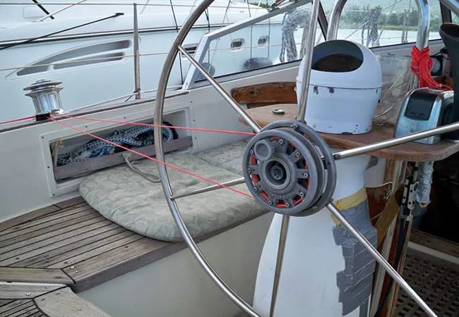 wind vane self steering south atlantic S 470