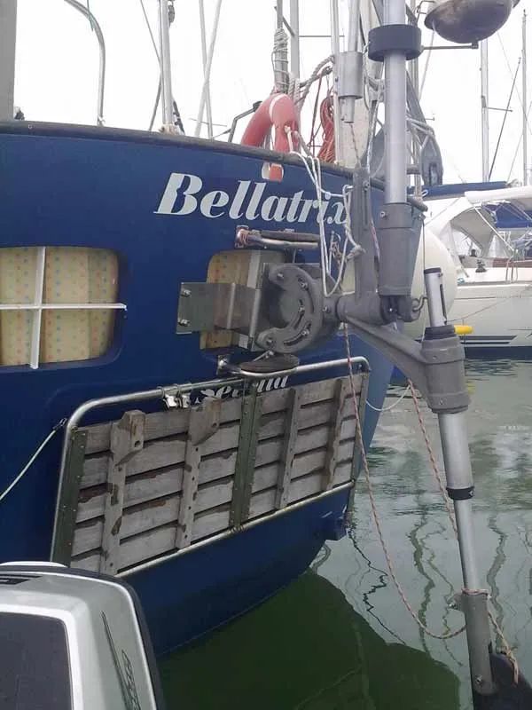 wind vane self steering south atlantic S 470